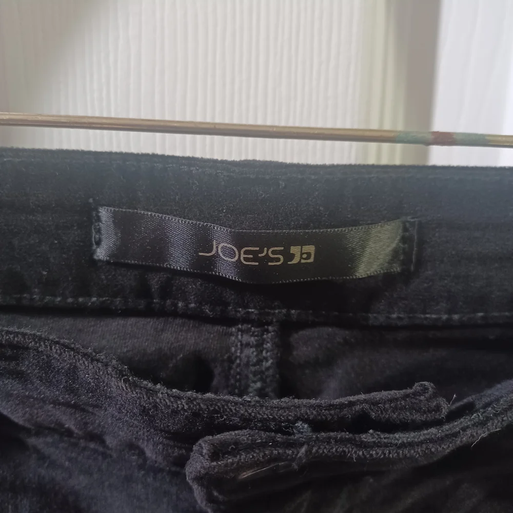 Joe's Jeans Velveteen Black Straight Leg Jeans - Picture 3 of 10